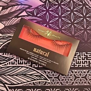 KVD Beauty Go Big or Go Home False Lashes and Glue *New in Box*